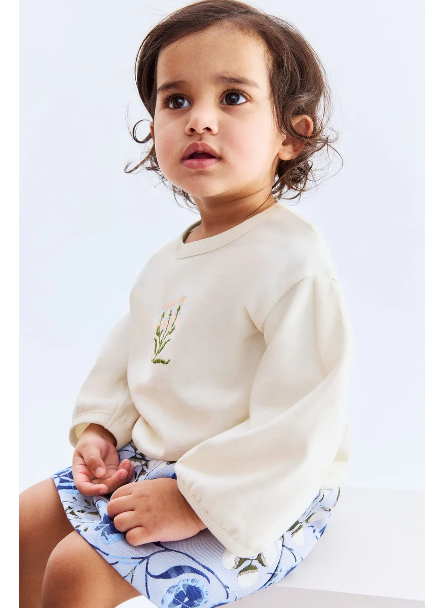 اتش اند ام Embroidery-Motif Sweatshirt