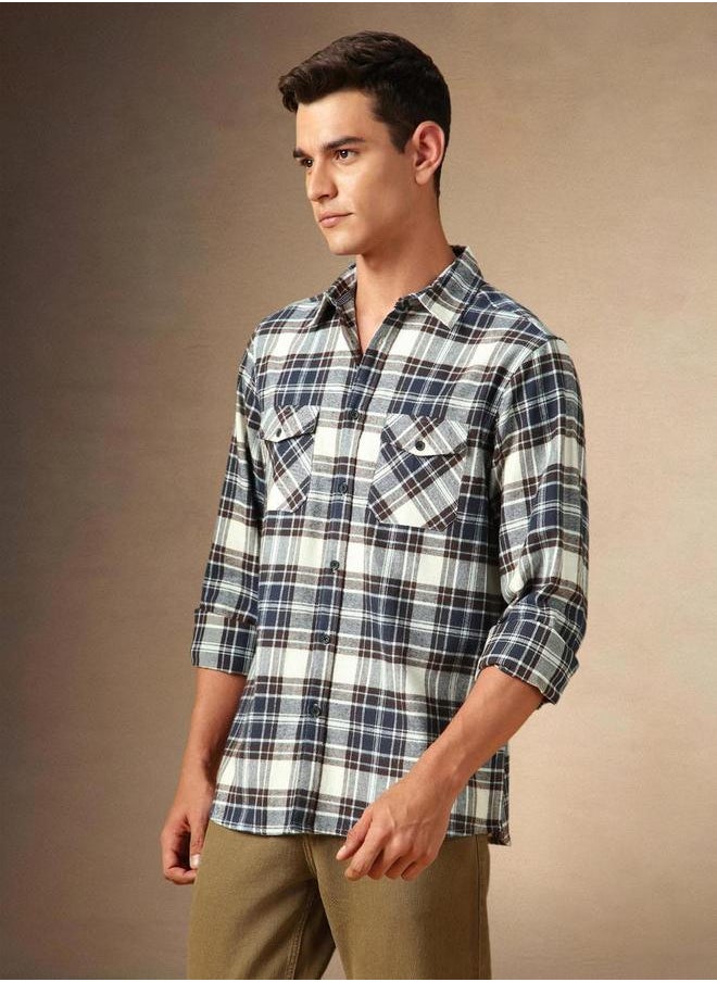Dennis Lingo Plaid Flannel Long Sleeves Shirt by Styli  - Image 4