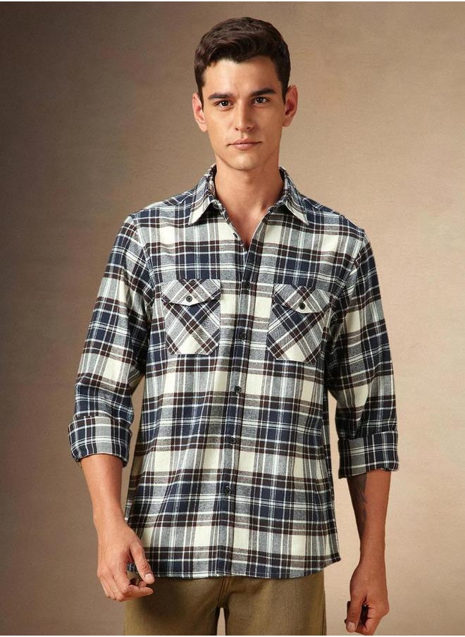 Dennis Lingo Plaid Flannel Long Sleeves Shirt by Styli  - Image 3