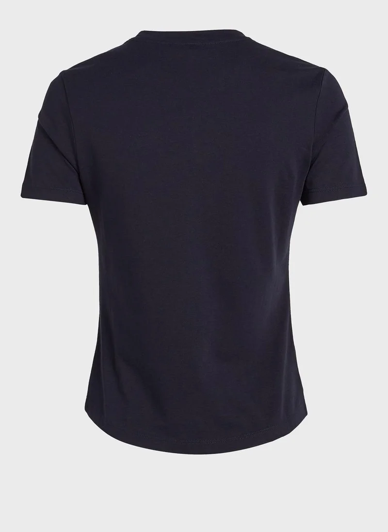 TOMMY HILFIGER Crew Neck Logo T-Shirt