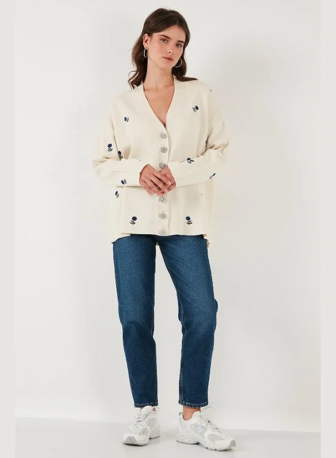 ليلا كارديجان ليلا نسائي مقاس كبير بنقوش وياقة على شكل