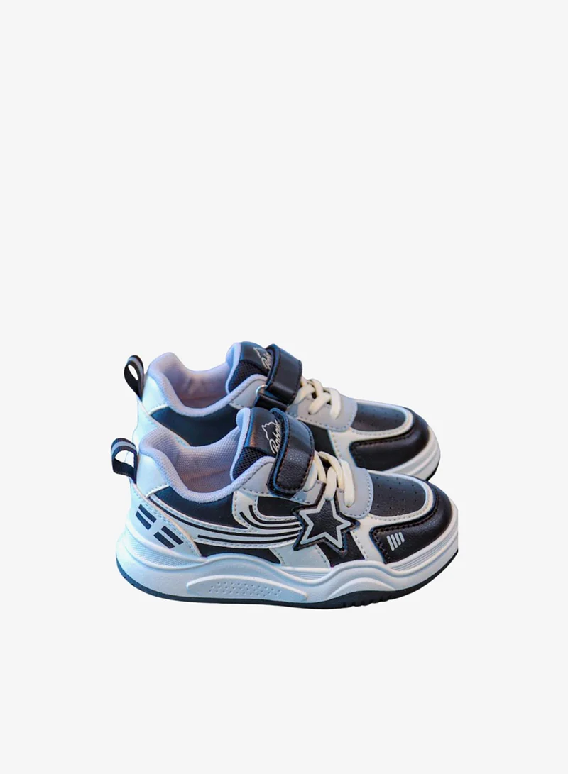 BABAYA Babaya Star Applique Lace Up Sneakers