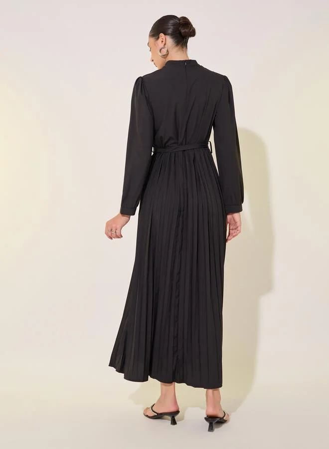 تايك تو Solid High Neck Long Sleeve Pleated Waist Tie Maxi Dress