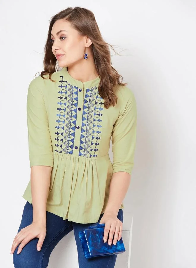 Winered Women Embroidered Green Cotton Linen Blend Top