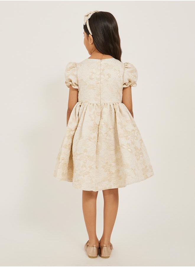 Styli Floral Embellished Puff Sleeves Dress with Headband  - Image 4