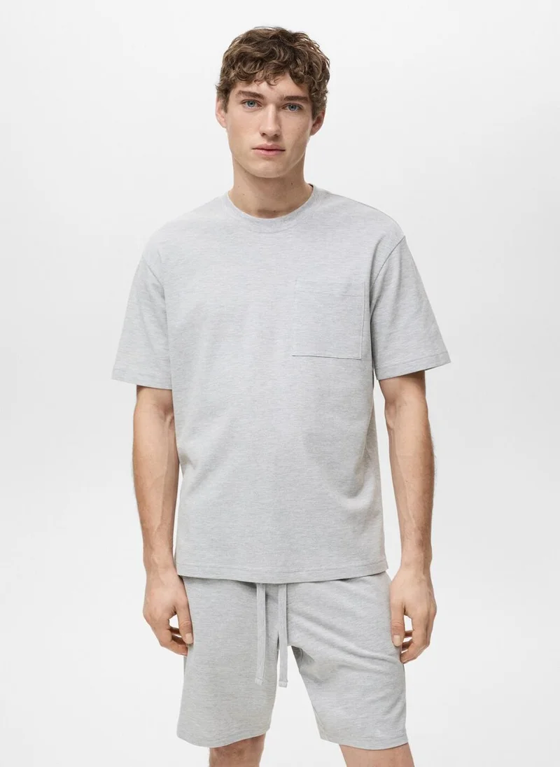 مانجو مان Essential Crew Neck T-Shirt And Shorts Sets