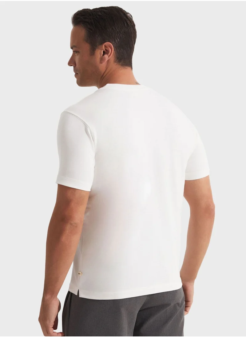 جون Essential Crew Neck  Regular Fit  T-Shirt