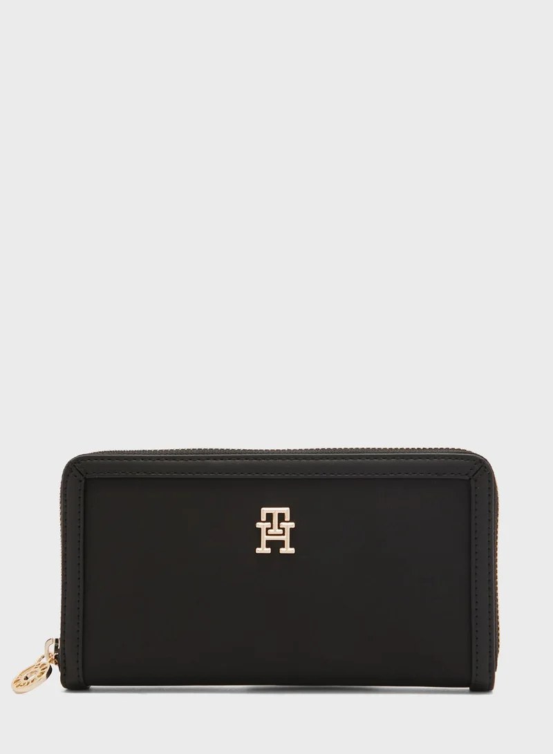 TOMMY HILFIGER Essential Large Clutches