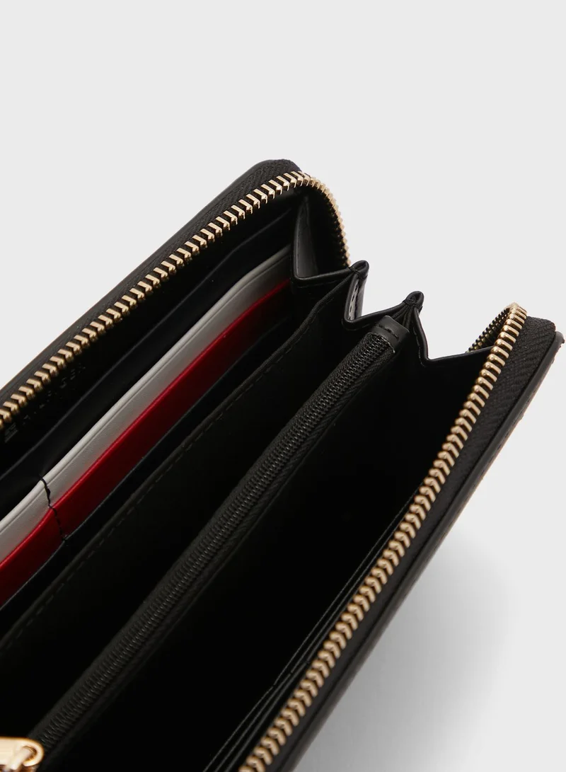 TOMMY HILFIGER Essential Large Clutches