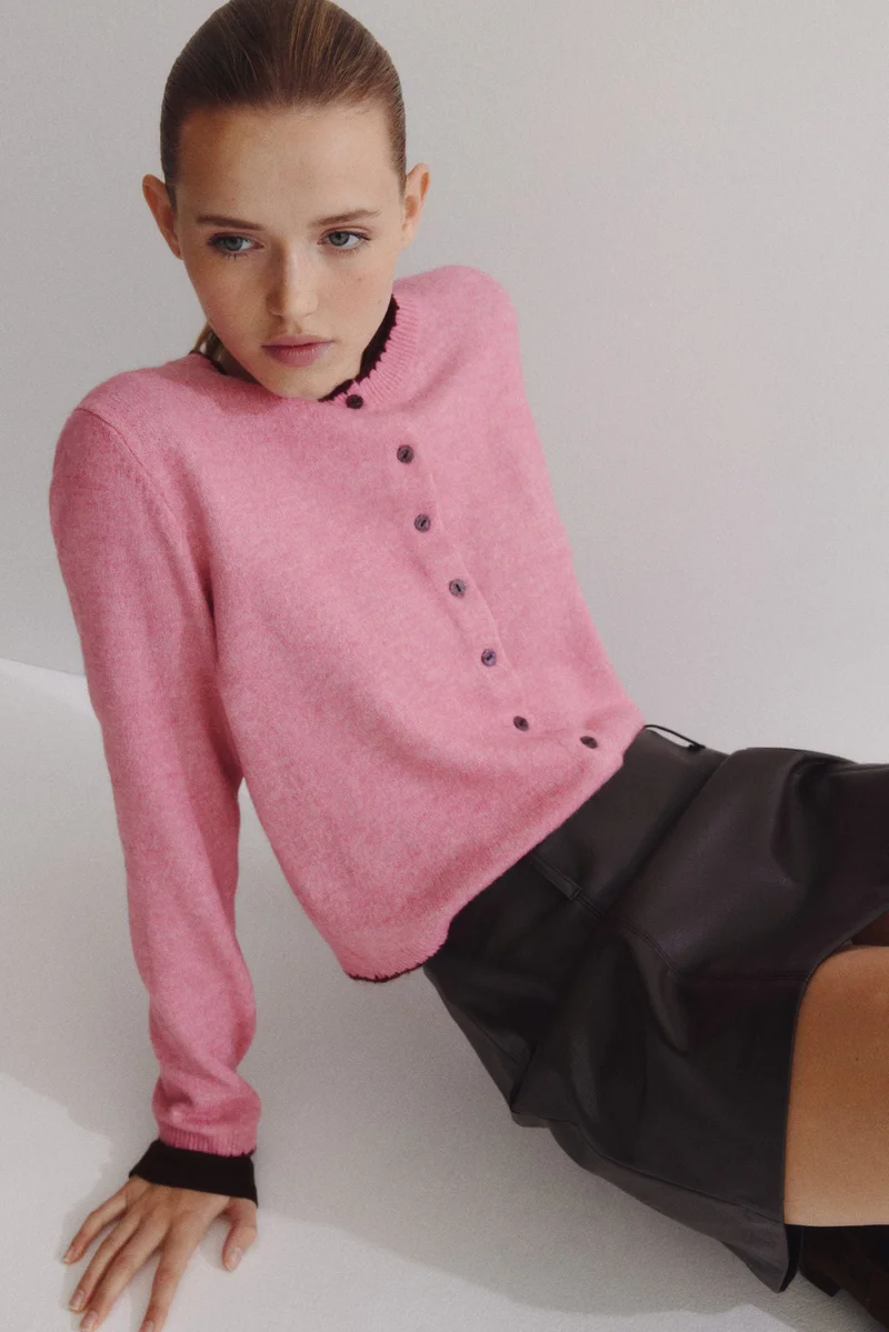 اتش اند ام كارديغان محبوك بتصميم ناعم