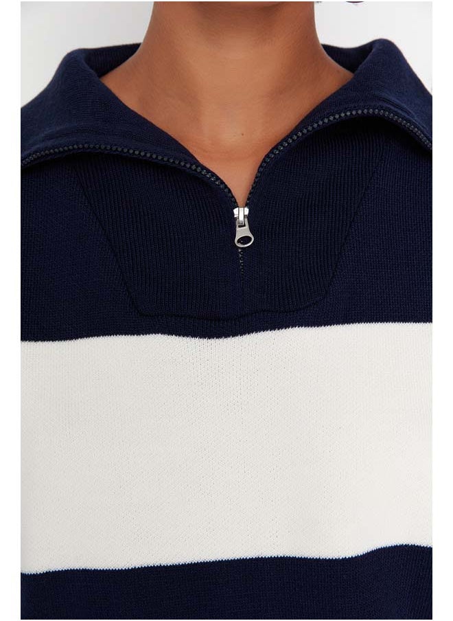 trendyol Navy Blue Wide Cut Basic Zippered Knitwear Sweater TWOAW23KZ00333  - Image 4