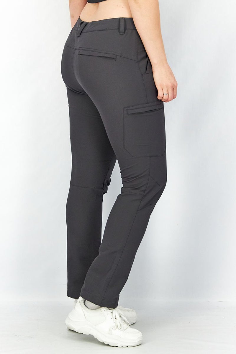 Tchibo سروال نسائي بقصة عادية مع جيوب كارغو، رمادي داكن - Image 4