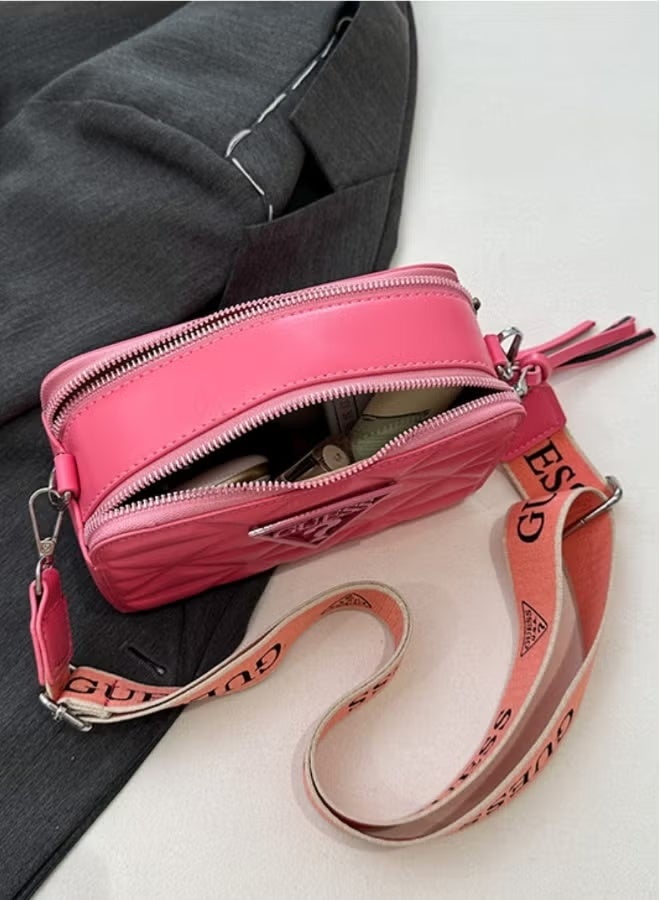 GUESS Women Crossbody Bag,Camera Bag for Women,Shoulder Bag 20*12*7.5cm - Image 5