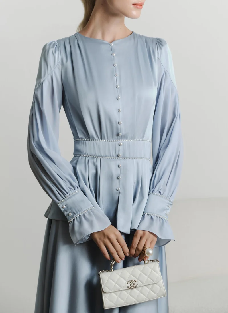 Lichi Maxi dress with puff sleeves and pearl decoration