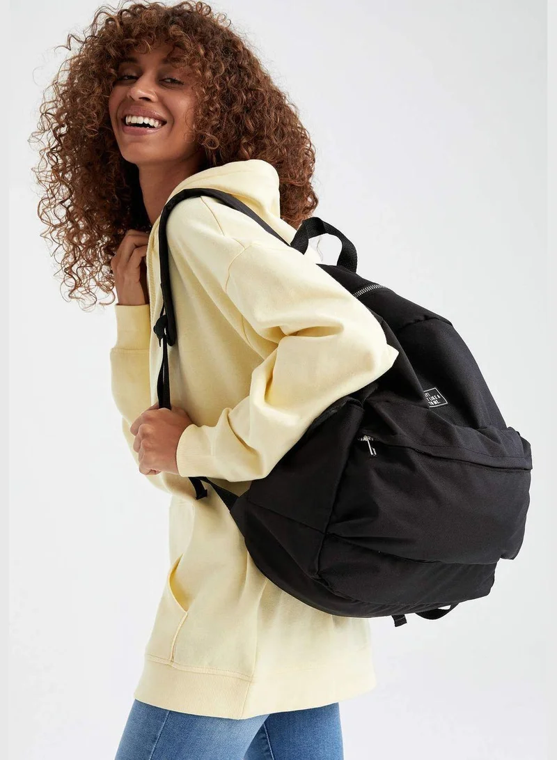 DeFacto Printed Zippered Backpack