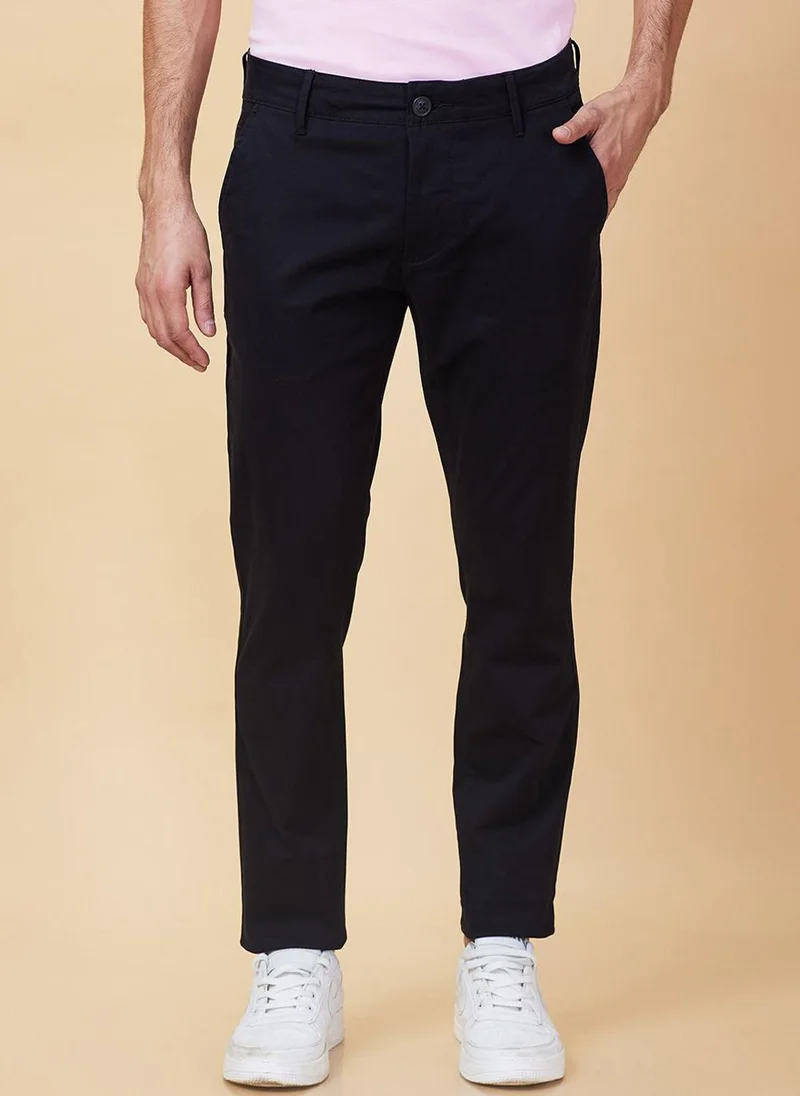 Men Slim Fit Mid-Rise Trousers