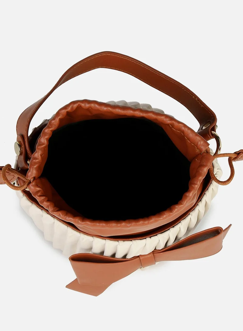 صوص هاوت حقيبة دلو بنية وعاجية مجعدة