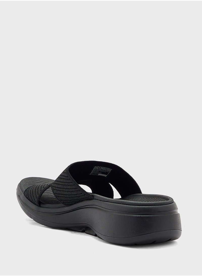 SKECHERS GO WALK ARCH FIT SANDAL  - Image 2