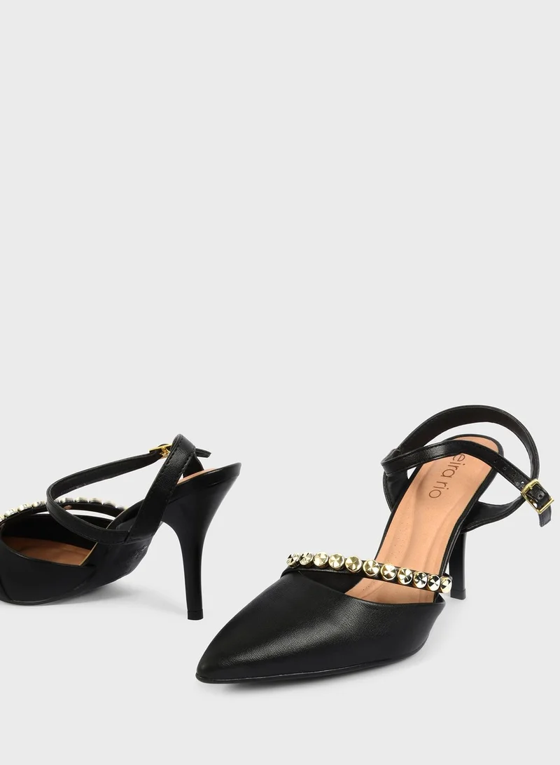 بيرا ريو Cockle Pointed Toe Ankle Strap Pumps