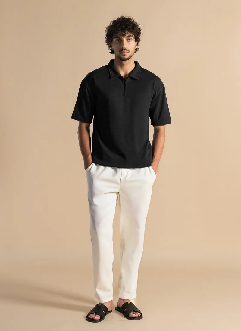 SHAPES DETAILED ZIP POLO SHIRT