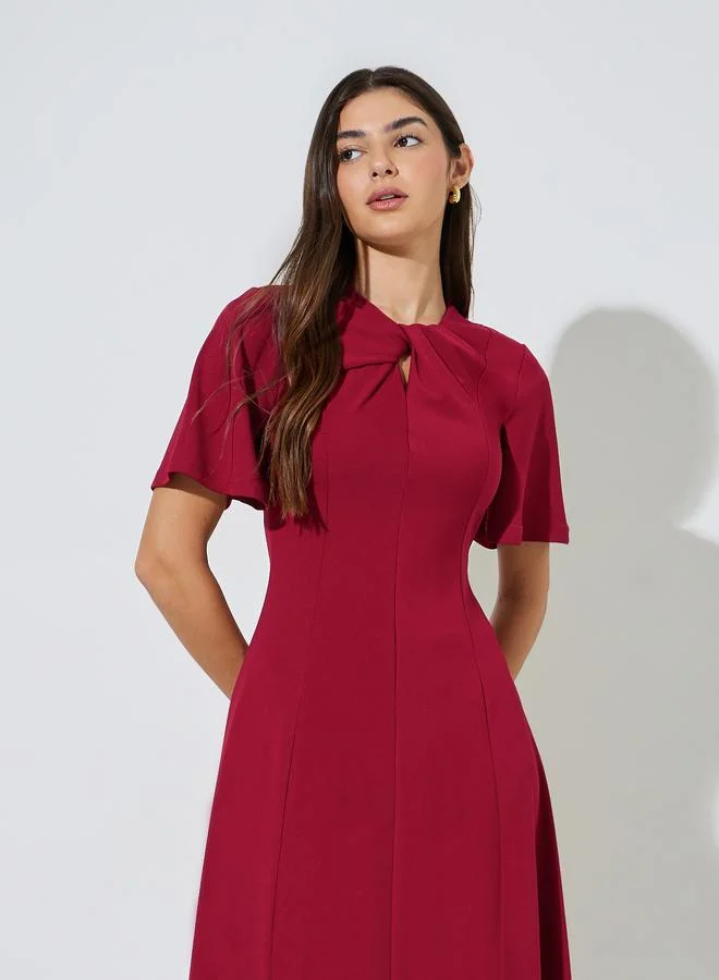 Styli Red Solid Short Sleeves A-Line Midi Dress