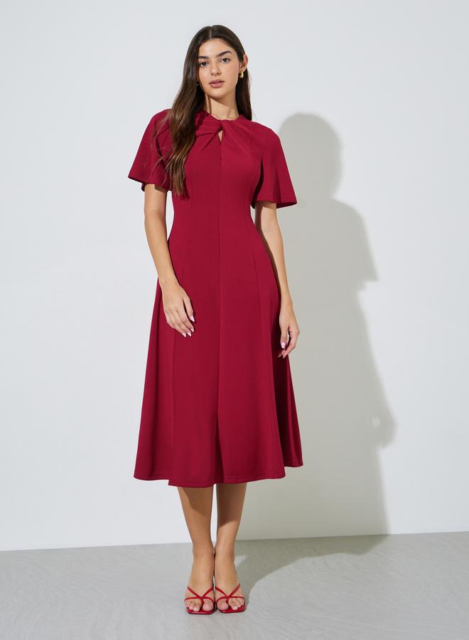Styli Red Solid Short Sleeves A-Line Midi Dress - Image 3