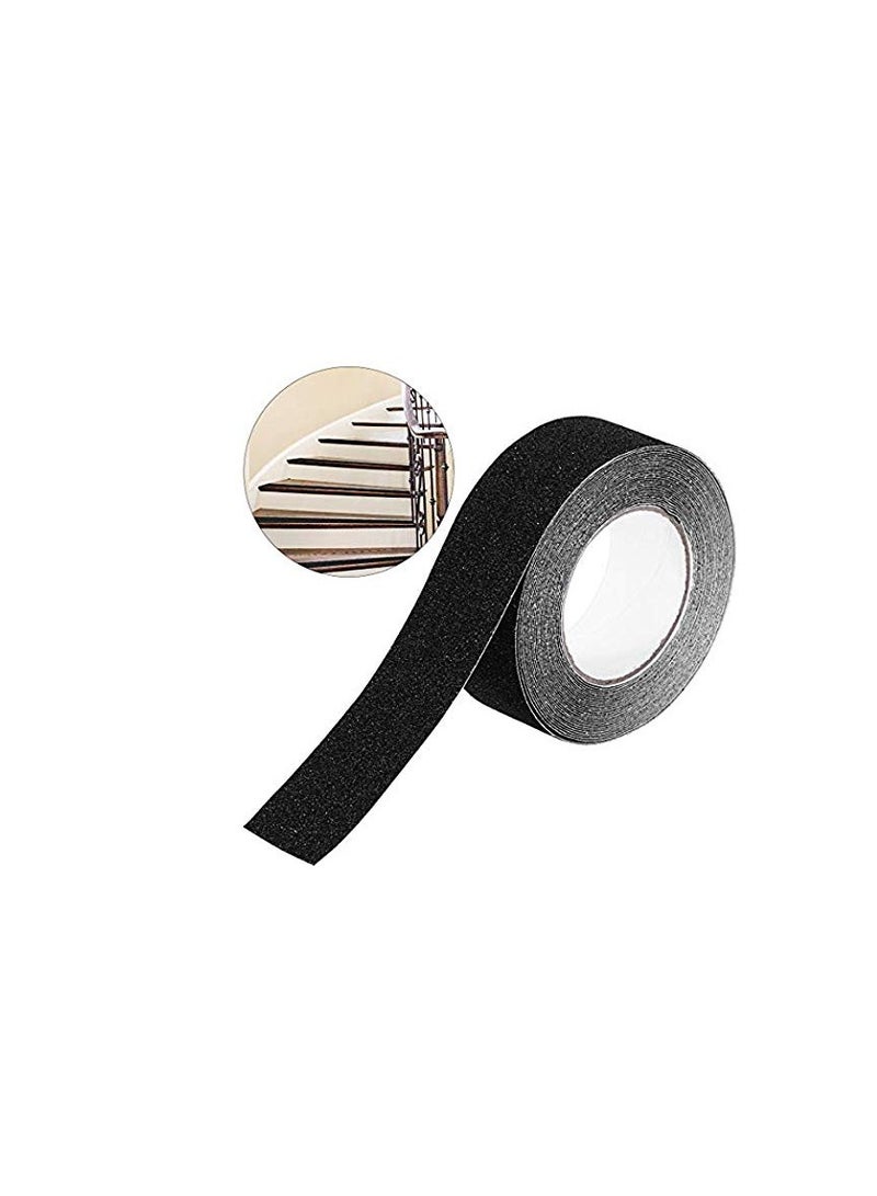 كنب الشريط المضاد للانزلاق هو شريط أمان عالي الجودة وشديد التحمل مصمم لتوفير قبضة فائقة ومنع الانزلاق في المناطق الخطرة. - Image 1