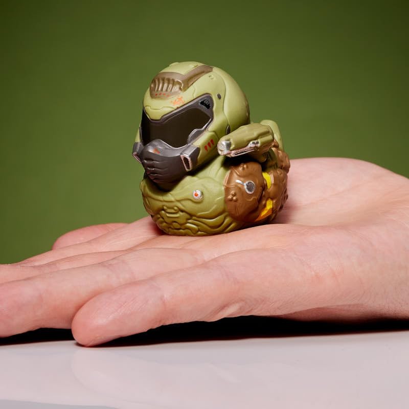TUBBZ Mini: Doom Slayer Cosplaying Rubber Duck Vinyl Figure - Image 5