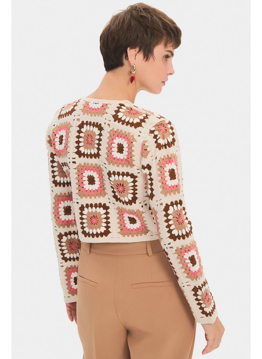 JUNE Women's Geometric Patterned Crop Knitwear Cardigan  - Image 5