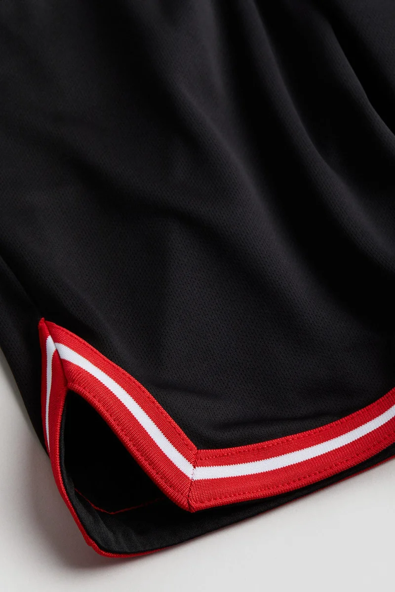 H&M Mesh basketball shorts