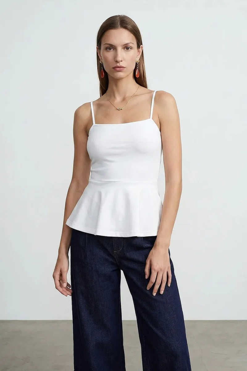 DILVIN Fitted Square-neck Frilly Cami Top