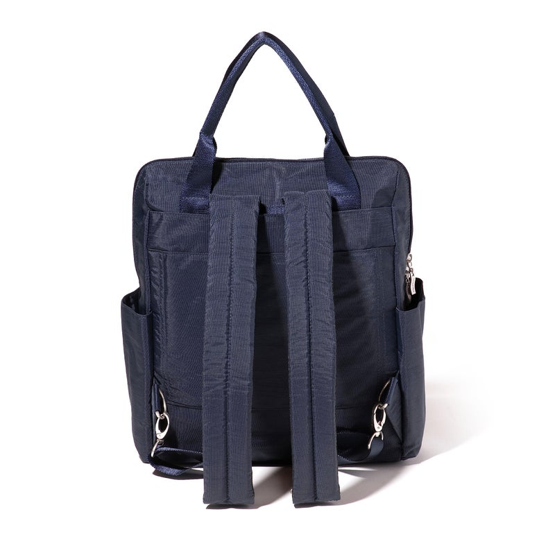 Baggallini Modern Everywhere Laptop Backpack - Image 3