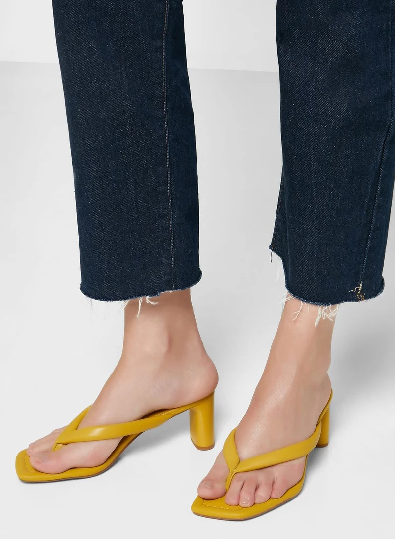 Ginger Toe Thong Low Heeled Mule