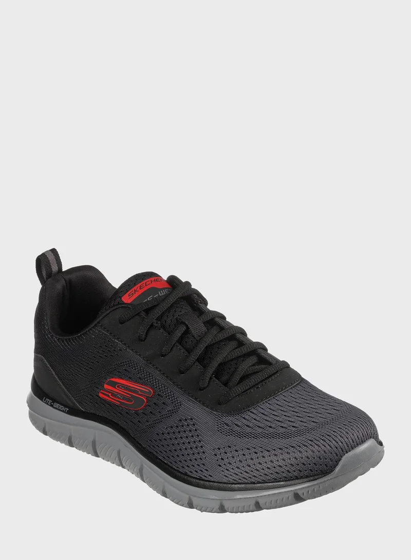 SKECHERS Track