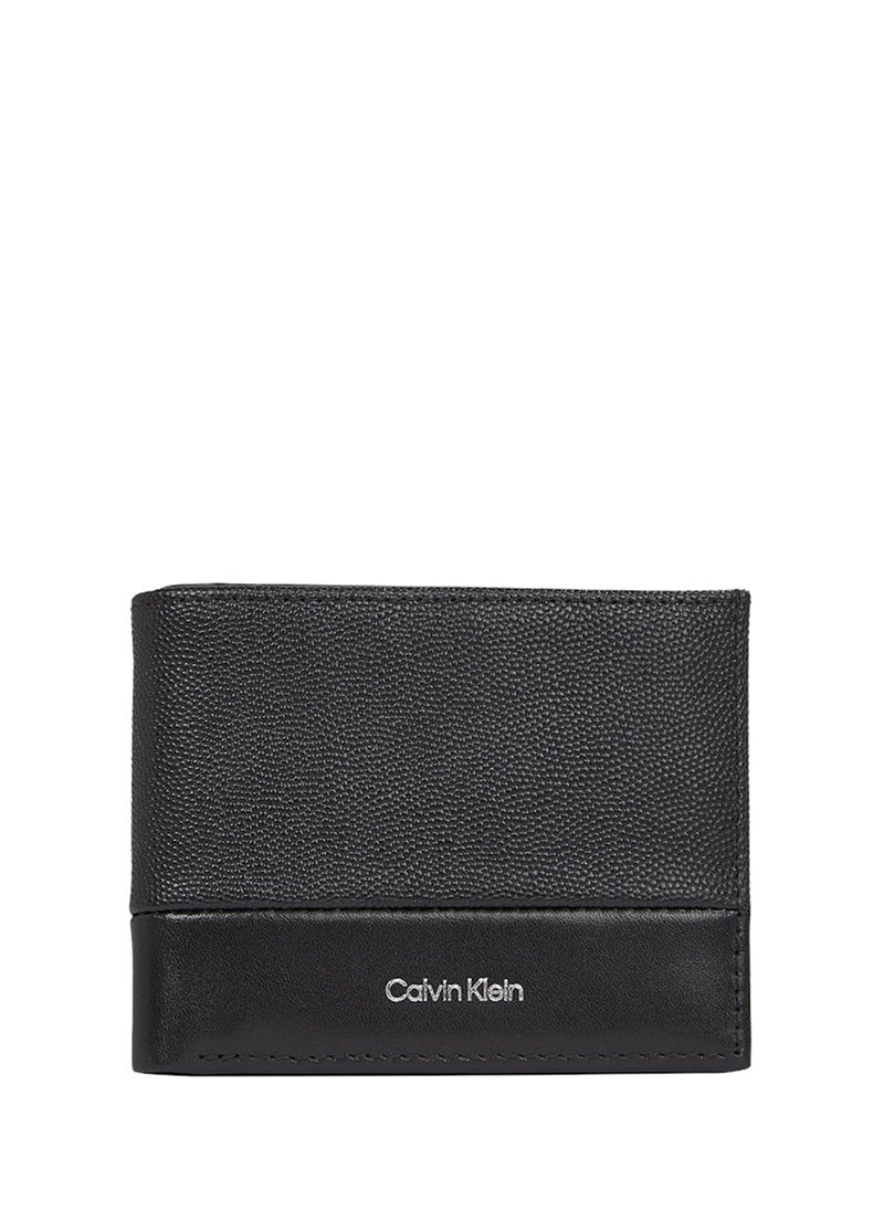 Logo Detailed  Bifold Wallet - pzsku/ZBC1767277FCF19885CB8Z/45/_/1732189701/df246b37-1ffa-4115-8bf0-679e8cf33758