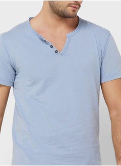 Henley Neck T-Shirt - pzsku/ZBC18228EAEEF3659A125Z/45/_/1699506674/e8bdc633-e80d-4b3e-a6a9-ea069e7c1889