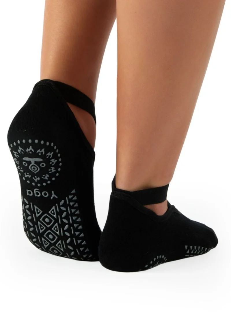 Prickly Pear Black Non-Slip Barre/Yoga/Pilates Socks, Womens, One Size Fits Most