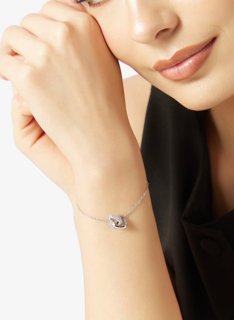 GUESS Heart Links Chain Bracelet - Image 5