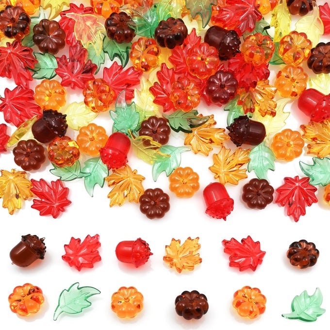 FALL VASE FILLER FOR THANKSGIVING 130 PCS ACRYLIC PUMPKIN LEAVES MAPLE LEAVES ACORN GEMS CENTERPIECES TABLE SCATTERS THANKGIVING HOME DECOR FALL ACRYLIC PIECES AUTUMN DECOR 1LBBAG