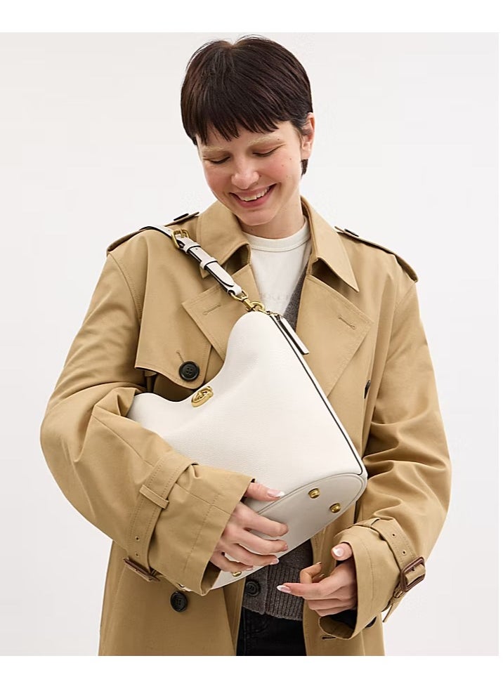 coachoutlet - Coach Willow Soft Bucket Bag In Signature Canvas - Image 1