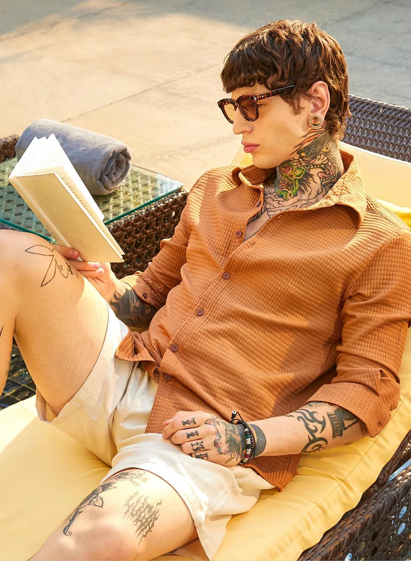 Campus Sutra Men's Burnt Sienna Grid-Textured Shirt