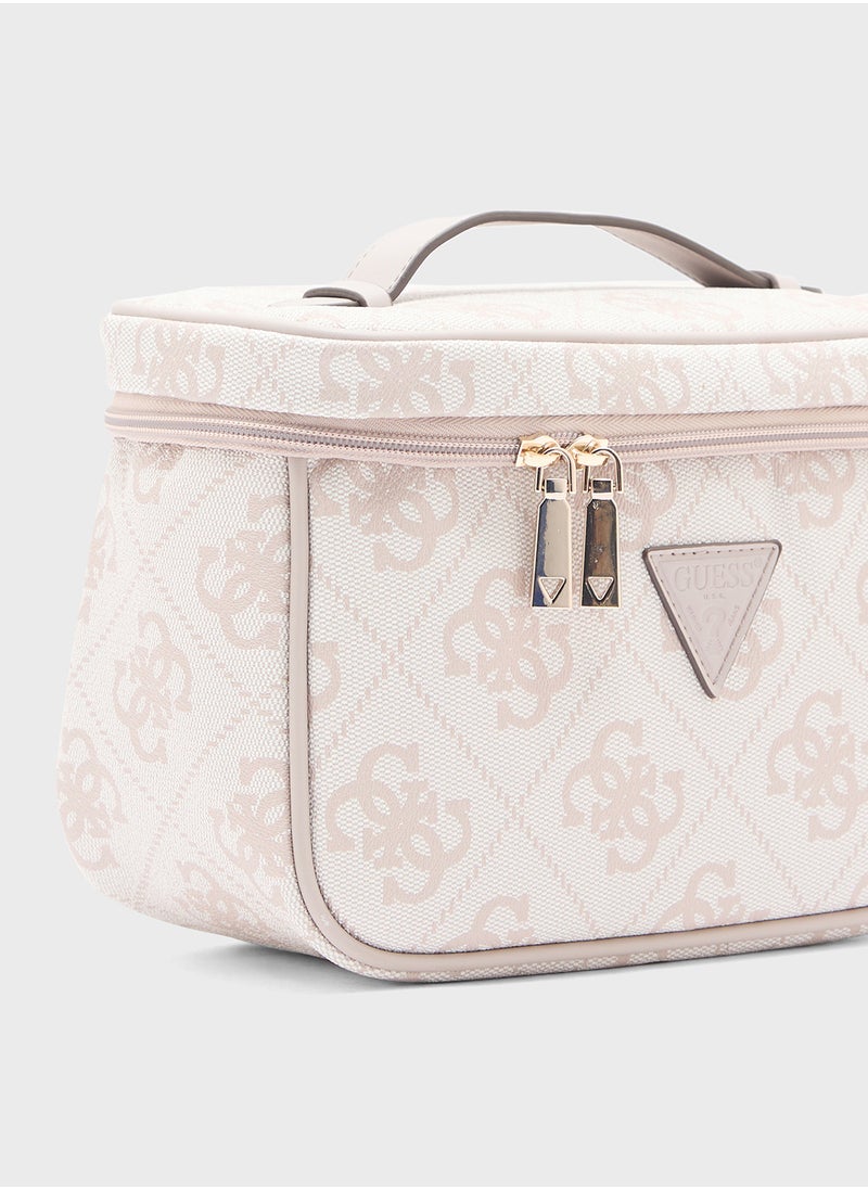 Berta Toiletry Trainch Case Bag - pzsku/ZBC245516B25409CEC0DCZ/45/_/1742320482/94b3e5b6-04c6-46fd-a623-52e08f1097cf