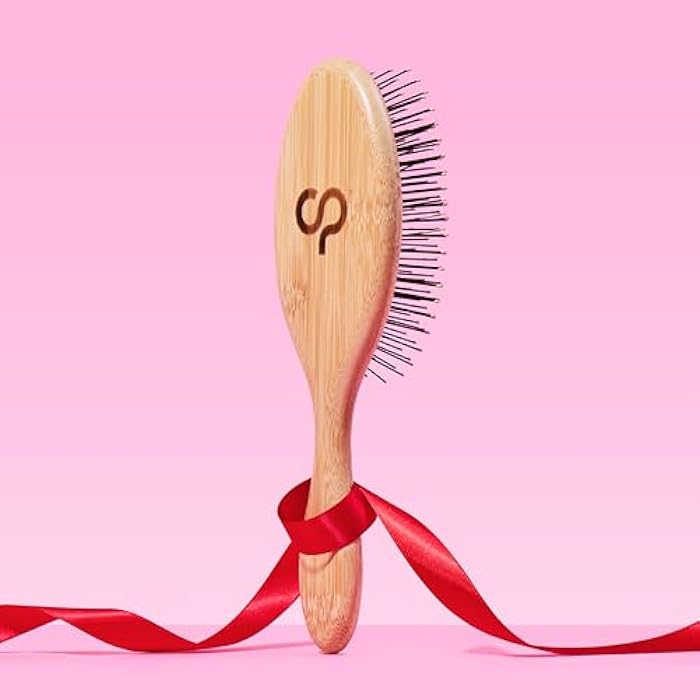 ColorProof مجموعة هدايا كولوربروف نيفر فيد أواي للترطيب: شامبو وبلسم مرطب 8.5 أونصة + 2 أونصة من بلسم الشعر المترك + فرشاة فك التشابك - Image 4