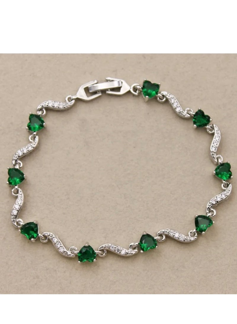 نونز أب اسوارة نسائية مطلية بالذهب الأبيض عيار 18K - Image 1