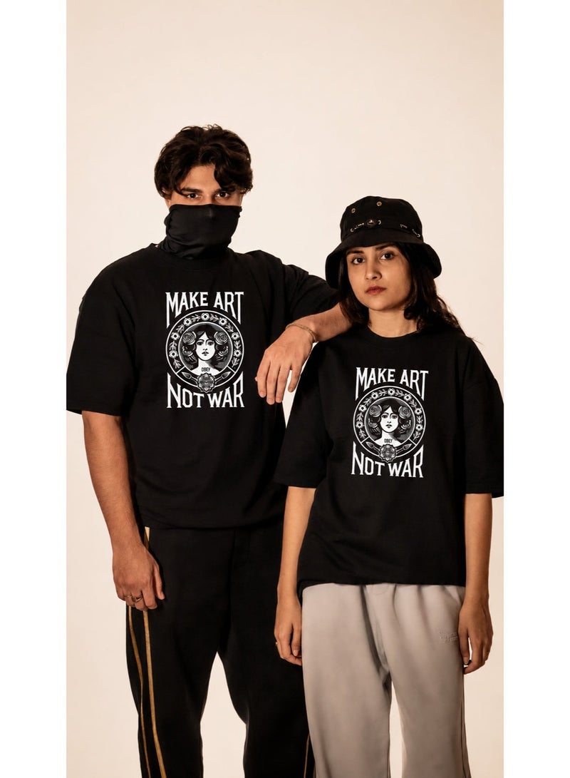 تي شيرت TOGNATION بقصة واسعة مع طبعة جرافيك "Make Art Not War" - Image 1