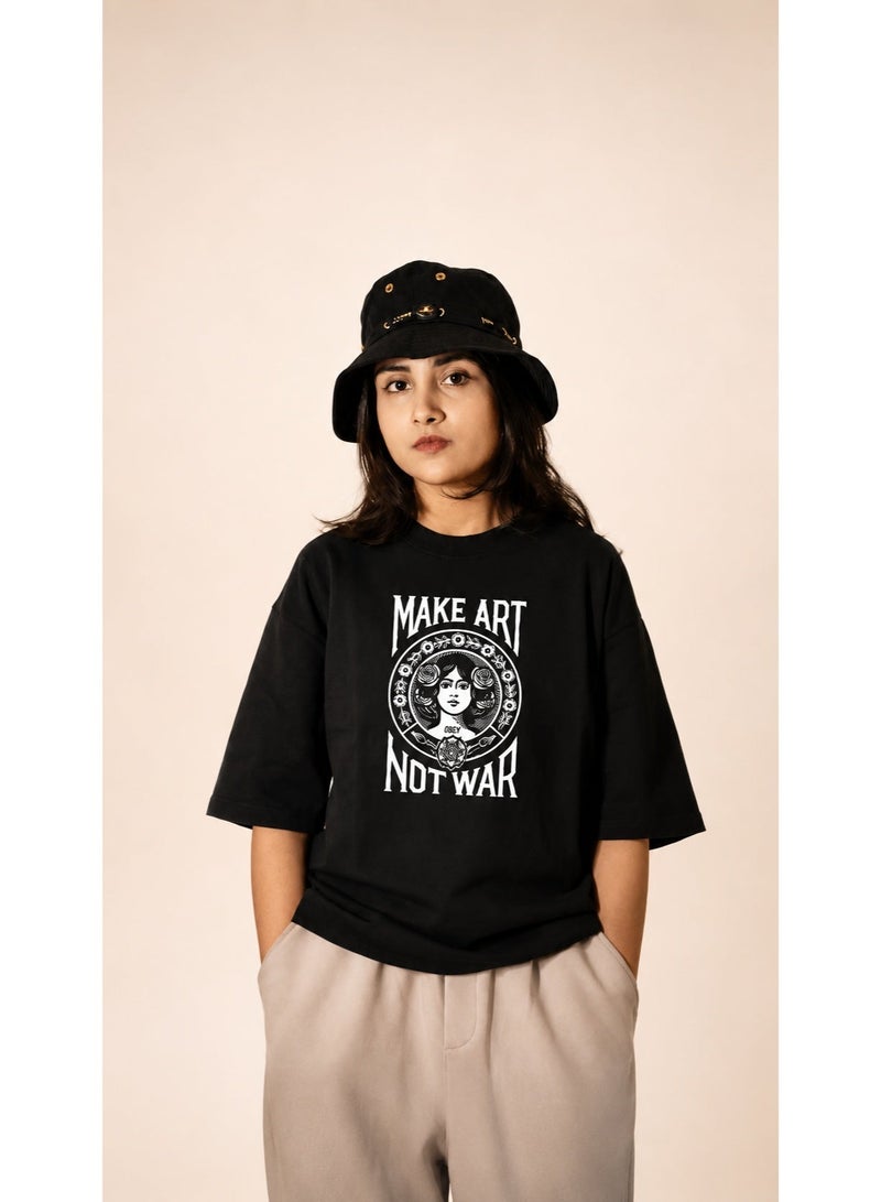 تي شيرت TOGNATION بقصة واسعة مع طبعة جرافيك "Make Art Not War" - Image 3