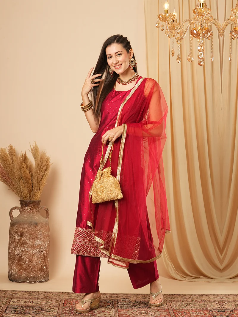 globus Women Printed Regular Kurta With Trousers & With Dupatta