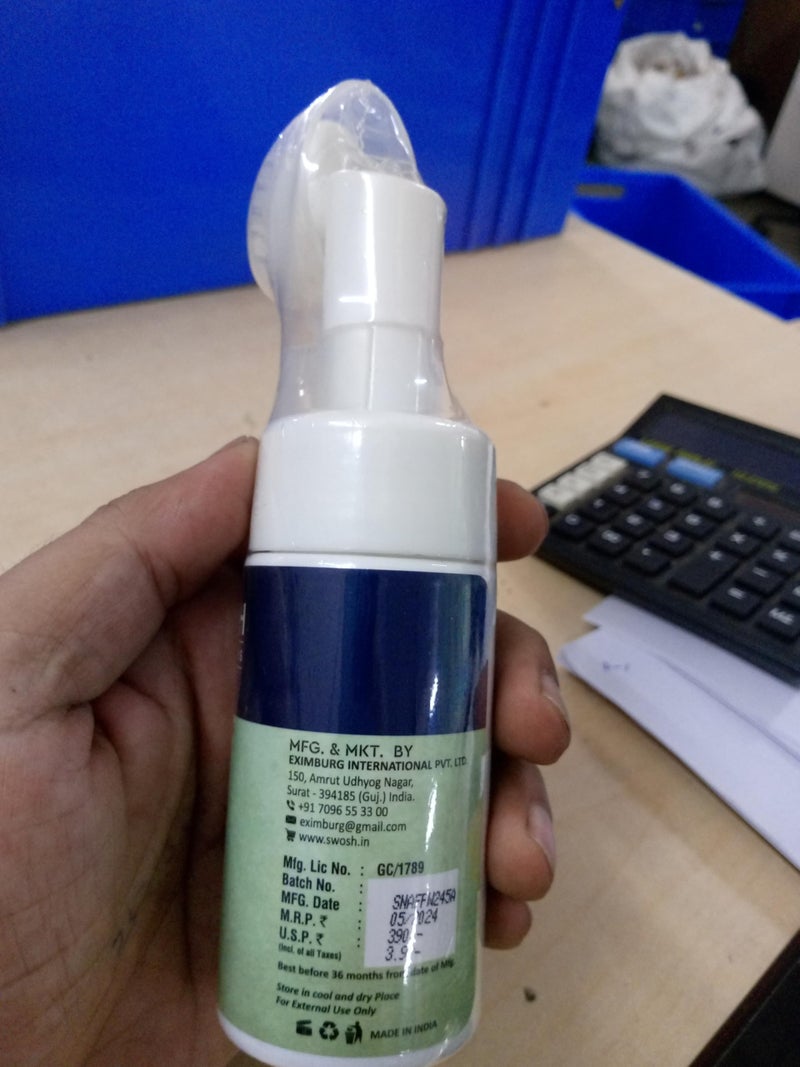 SWOSH Aloe Vera & Neem Foaming Face Wash for Pimple Prone & Oily Skin- No Parabens, Sulphate, Silicones & Color (with Built-in Face Brush), 100 ml/ 3.38 fl oz - Image 4