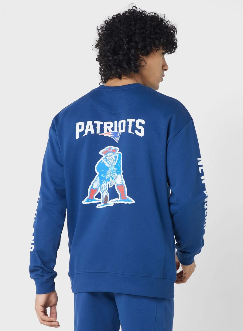 اس بي كاركترز سويت شيرت بفتحة رقبة مستديرة وطبعة عبارة "New York Giants"