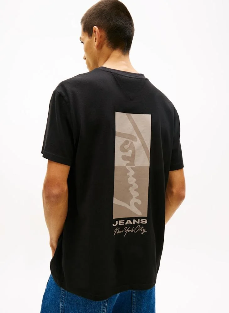 TOMMY JEANS  Signature Logo Embroidery Crew Neck T-Shirt for Men | Best Price UAE